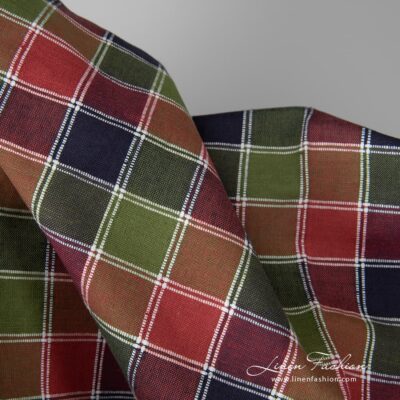 Linen / cotton fabric woven using dark blue, deep green and garnet red yarns