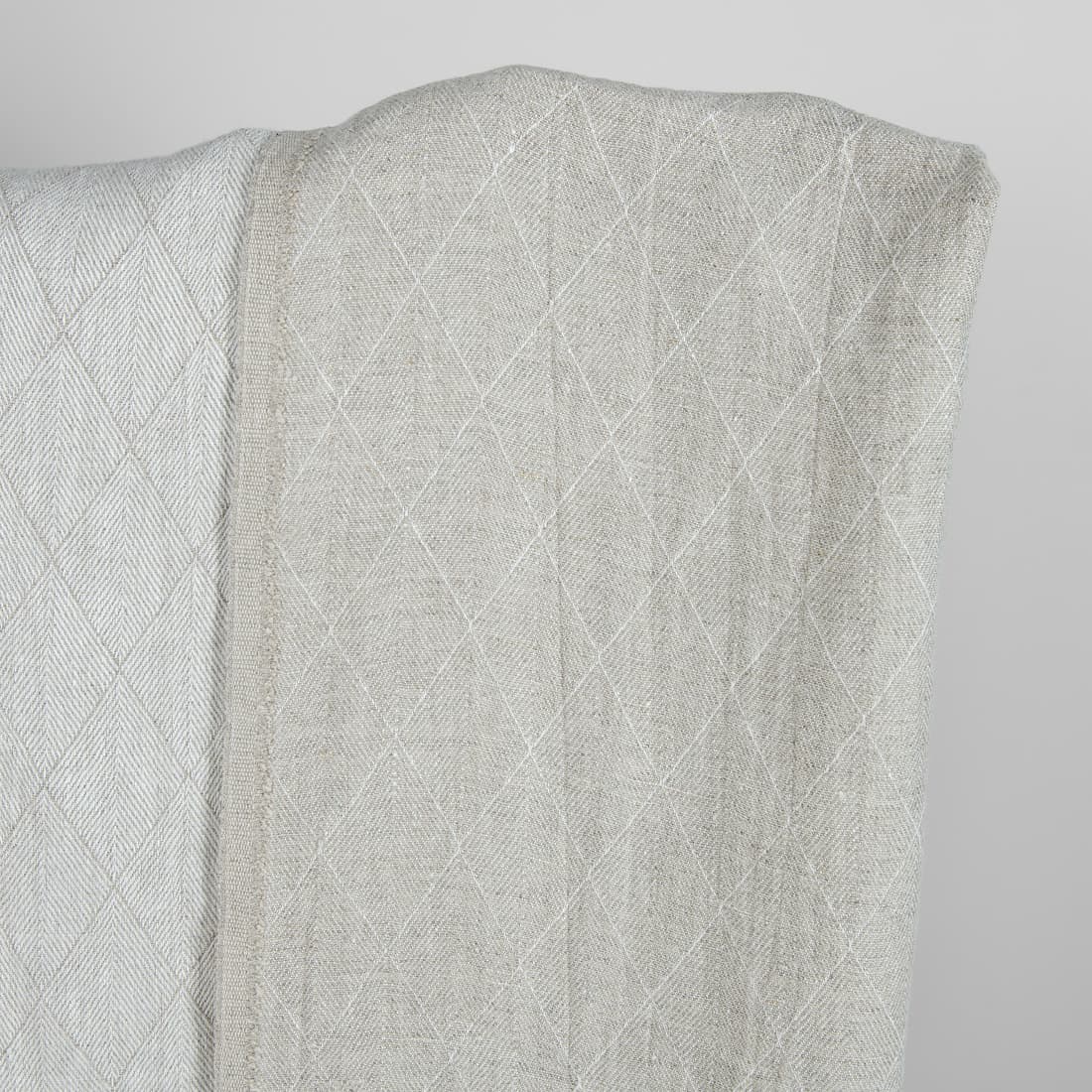 Beige jacquard washed linen fabric with a pattern 2 Grey double-sided washed linen fabric with a pattern darker side