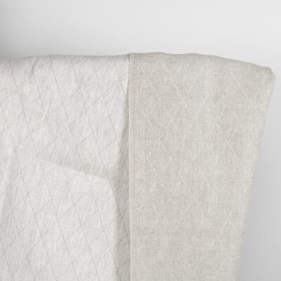 Beige double-sided linen fabric in a diamond pattern 5 Beige double-sided linen fabric in a diamond pattern