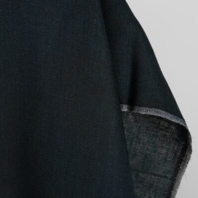 Linen wool fabric blueish-black herringbone 8 Linen wool fabric blueish-black herringbone edge