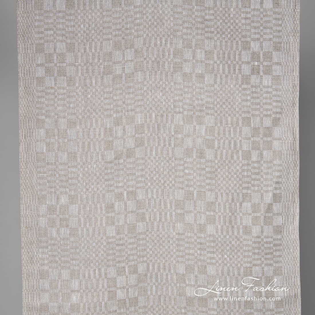 Linen fabric in grey checks