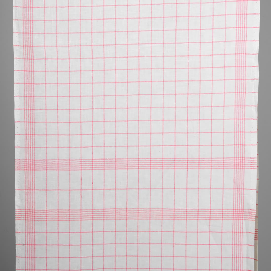 Narrow linen fabric bright white with pink checks