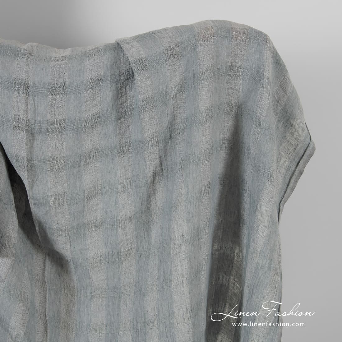 Transparent linen fabric in grey checks