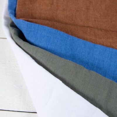 Linen Fabric Cuts, Set No. 729 7 Linen Fabric Cuts, Set No. 729