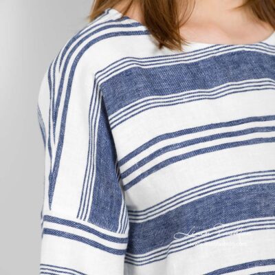 Round-shaped neckline - striped linen dress