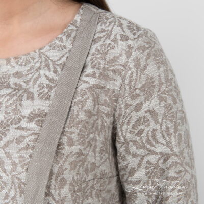 CYBIL Blouse beige 10 linen cotton beige jacquard blouse with flower motifs.