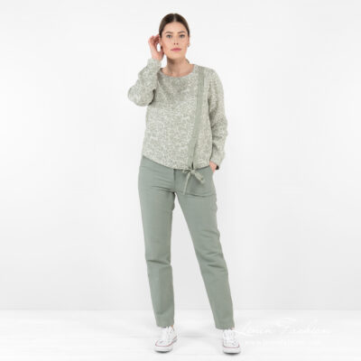 CYBIL Blouse green 8 green flower blouse.
