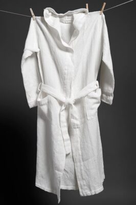 KORE Bathrobe white 3 KORE Bathrobe white