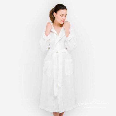 VERO Bathrobe white 6 VERO Bathrobe white