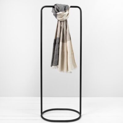 TORBY Shawl beige black 7 beige linen shawl