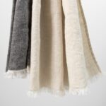 TORBY Shawl beige black