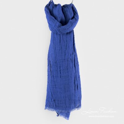 FINO Shawl blue 5 Linen shawl in blue color.