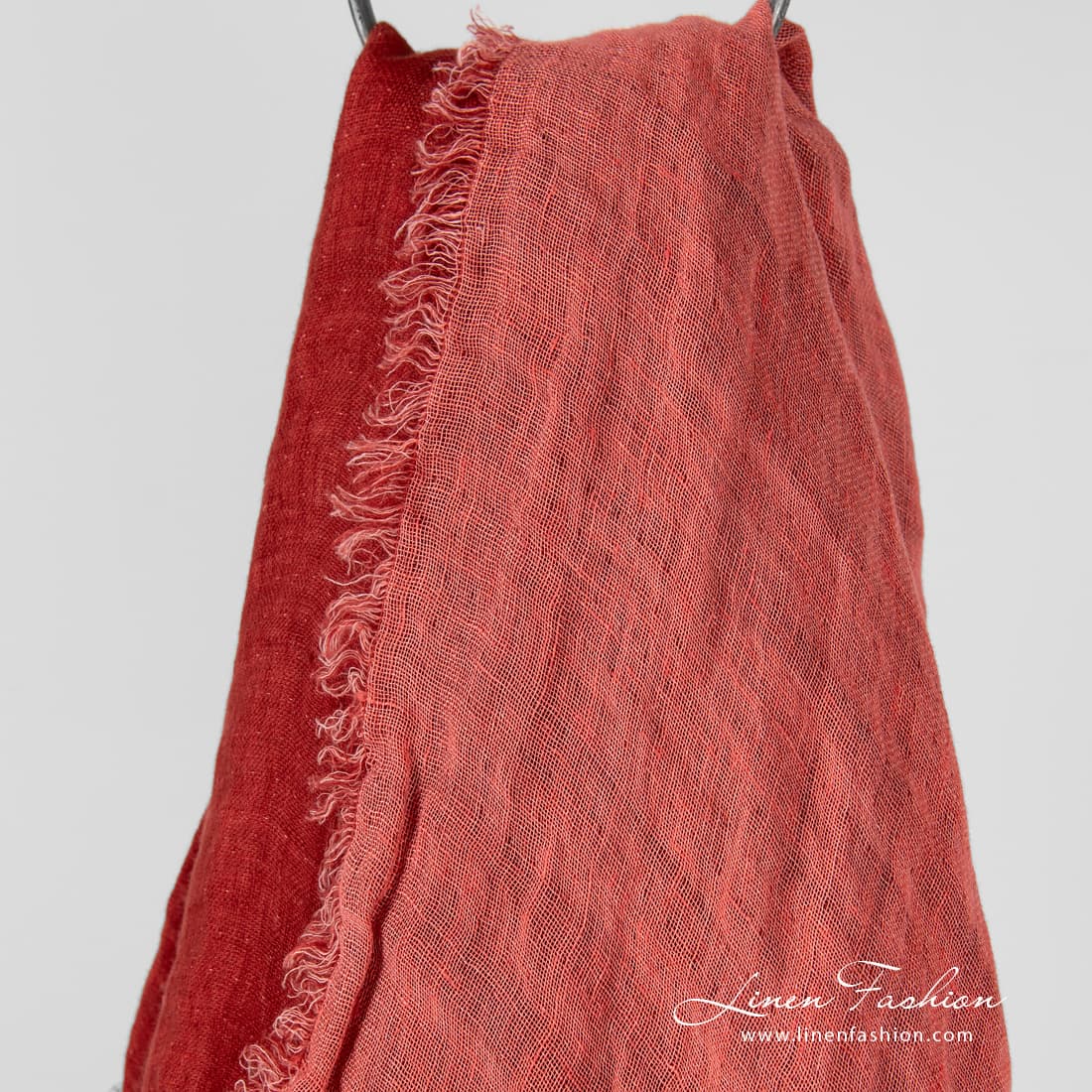 TWINA red scarf