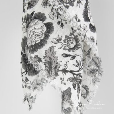 GARDENIA Scarf black 6 100% linen black scarf.