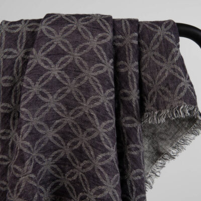 VIRGO Scarf violet 5 Violet black linen scarf, 100% linen