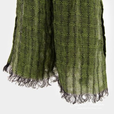 GALAXY green linen shawl with fringes
