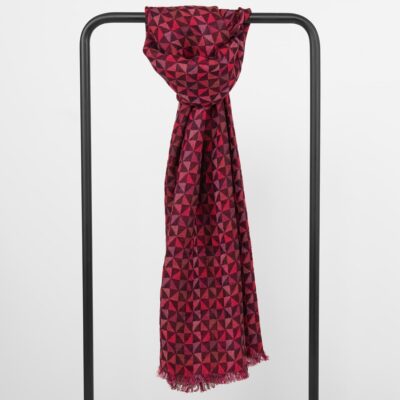 MOLI Shawl red 4 Red linen shawl