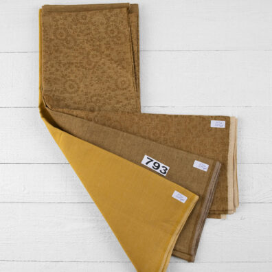 Linen Fabric Cuts, Set No. 793