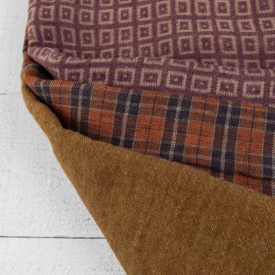 Linen Fabric Cuts, Set No. 820