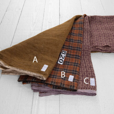 Linen Fabric Cuts, Set No. 820