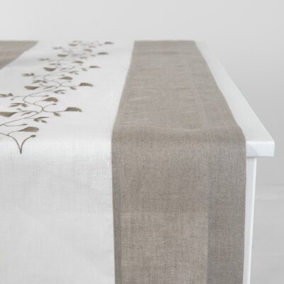 ORSON Table runner natural linen 5 Natural linen table runner with white middle, folded hem