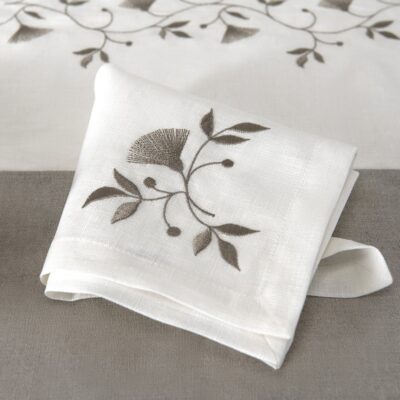 ORSON Table napkin white 3 Off-white napkin with brownish floral stitching
