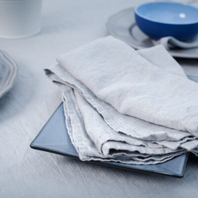 GAMMA Table napkin light grey 3 Light grey linen napkin