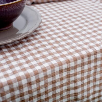 VICHY Table runner brownish 4 Checked brown linen table runner, washed fabric