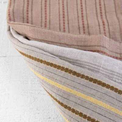 Linen Fabric Cuts, Set No. 764 7 Linen Fabric Cuts, Set No. 764