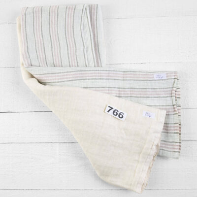Linen Fabric Cuts, Set No. 766 5 Linen Fabric Cuts, Set No. 766