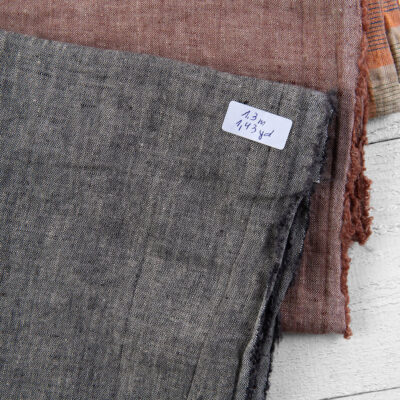 Linen Fabric Cuts, Set No. 769 8 Linen Fabric Cuts, Set No. 769