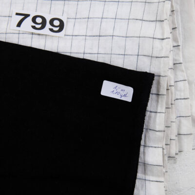 Linen Fabric Cuts, Set No. 799 8 Linen Fabric Cuts, Set No. 799