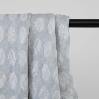 ZINA Scarf light grey 5 Light grey linen scarf, bubble pattern