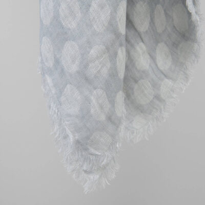 ZINA Scarf light grey 6 Light grey linen scarf with fringe