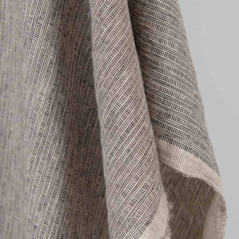 Linen fabric pink-black small striped pattern washed 7 Washed linen fabric pink-black small striped pattern, fabric edge