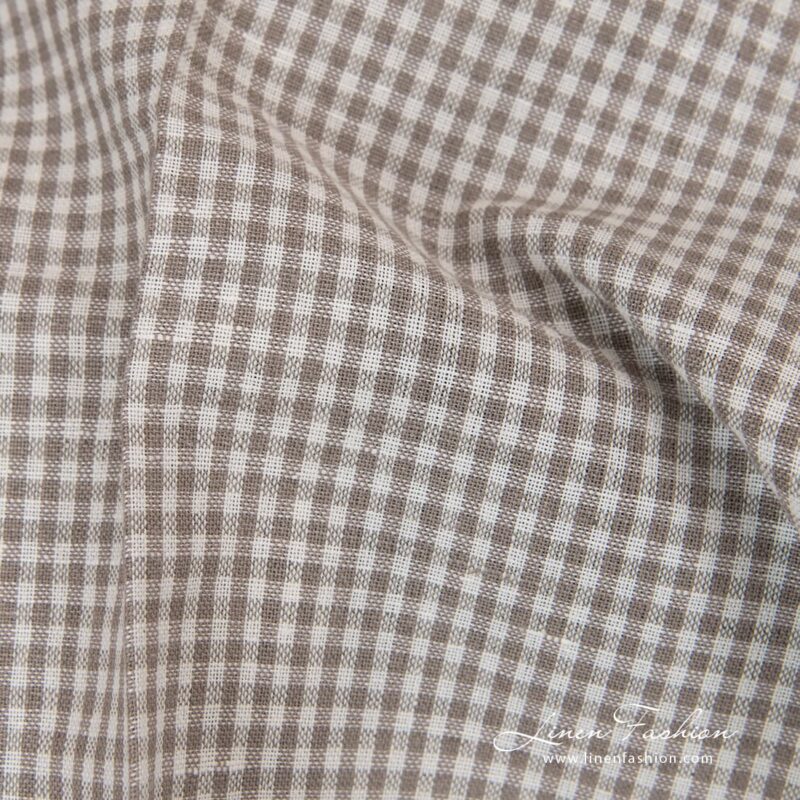 Linen cotton fabric in fine grey-white checks 8 Grey white checked linen cotton fabric.