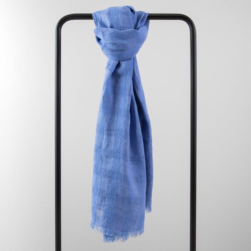 KORI Shawl violet-blue 4 Washed linen violet-blue shawl