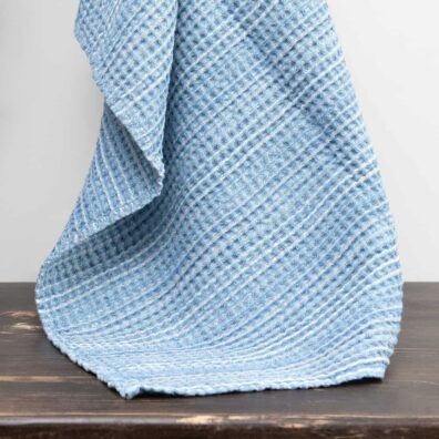 BINGO Bath towel light blue